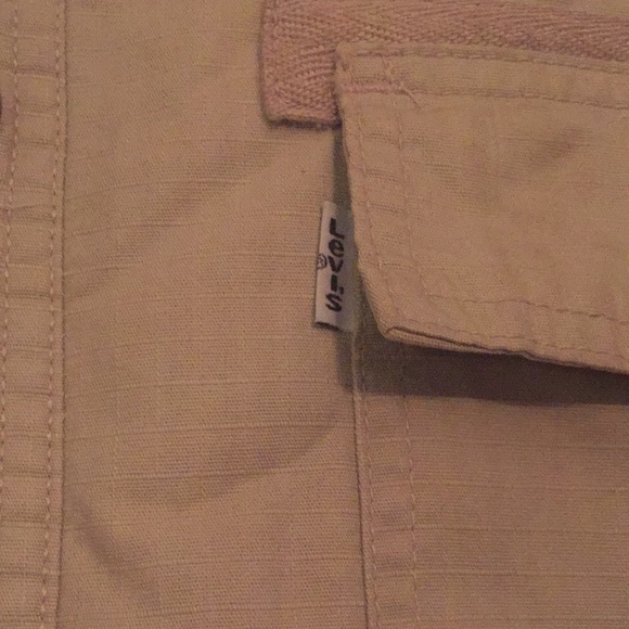 Levi’s - Picture 2 of 9